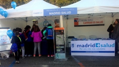 Stand de Madrid Salud en la Carrera por la diabetes