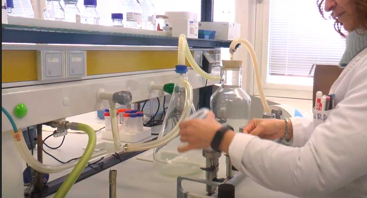 El Laboratorio de Salud Pública, renueva su acreditación para ensayos de sustancias estupefacientes, productos agroalimentarios y ensayos medioambientales