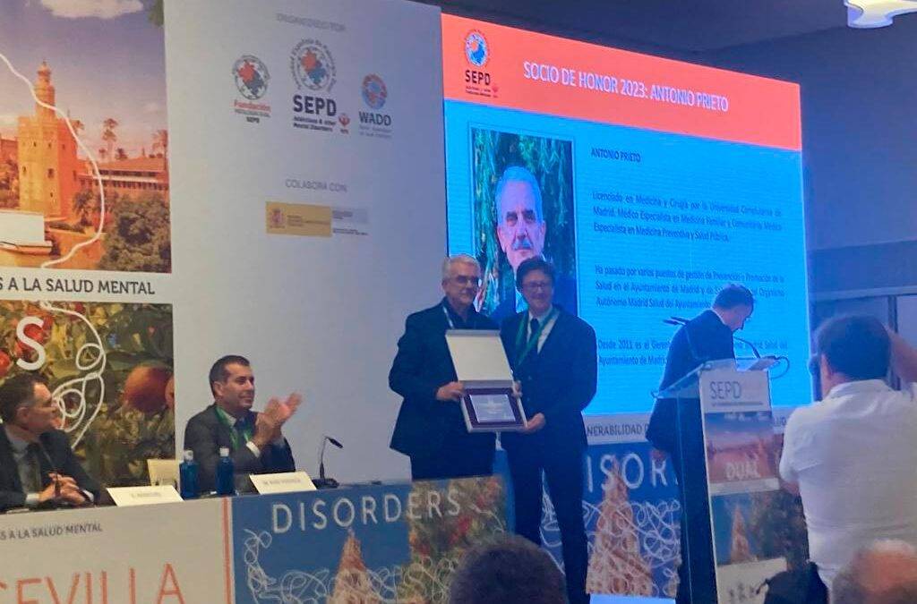 Antonio Prieto socio de honor de la SEPD