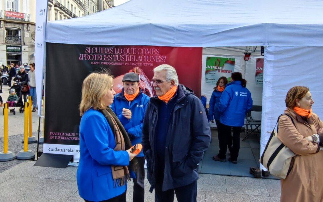 Madrid Salud instala una carpa en Sol y lanza una campaña para concienciar de la importancia de hacerse pruebas del VIH y de ITS