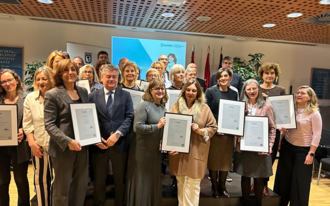 Madrid Salud recibe la certificación de dos Cartas de Servicios en un acto institucional del Ayuntamiento de Madrid
